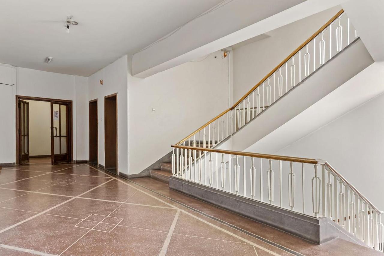 Apartment Grand View